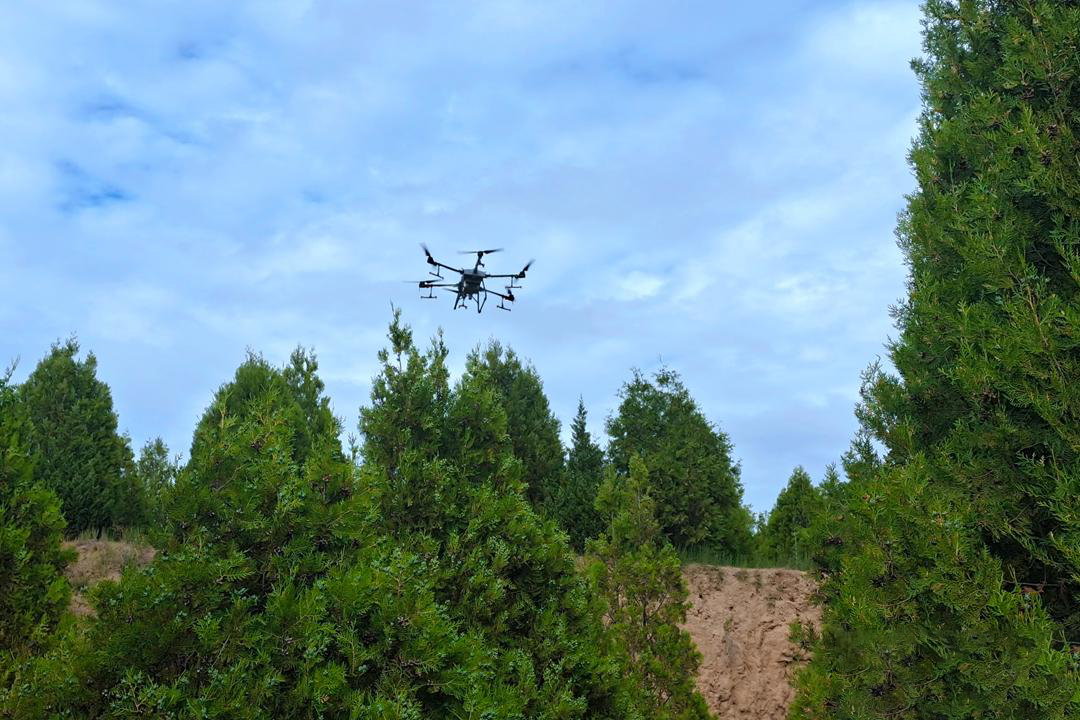 無(wú)人機(jī)技術(shù)在現(xiàn)代林業(yè)工作方面的應(yīng)用(圖4) 無(wú)人機(jī)技術(shù)在現(xiàn)代林業(yè)工作方面的應(yīng)用(圖4)