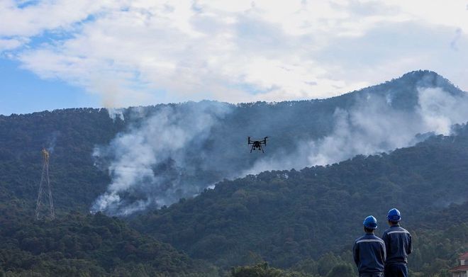 無人機(jī)在消防救援工作中的實(shí)際應(yīng)用(圖2) 無人機(jī)在消防救援工作中的實(shí)際應(yīng)用(圖2)