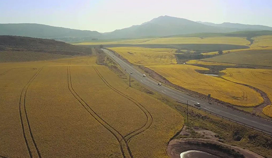 無人機(jī)技術(shù)在現(xiàn)代農(nóng)業(yè)領(lǐng)域的應(yīng)用與發(fā)展(圖2) 無人機(jī)技術(shù)在現(xiàn)代農(nóng)業(yè)領(lǐng)域的應(yīng)用與發(fā)展(圖2)