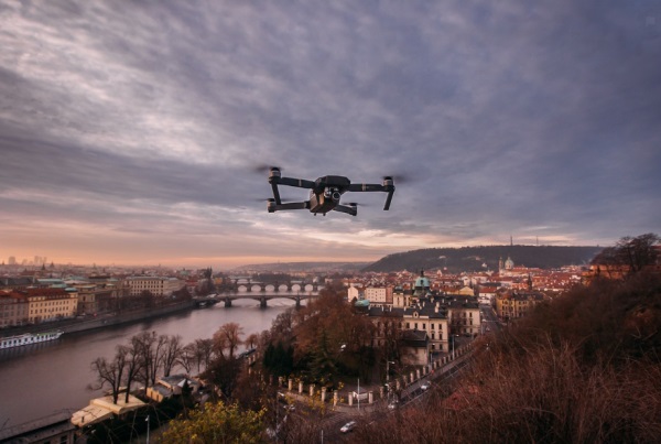 無人機(jī)技術(shù)在建筑行業(yè)的應(yīng)用有什么優(yōu)勢(shì)(圖2) F1.jpg