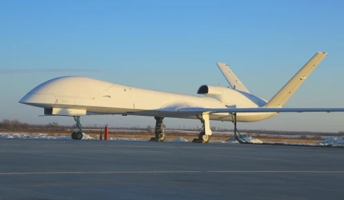 國產(chǎn)獵鷹無人機首飛,性能碾壓美國同類產(chǎn)品(圖1) 國產(chǎn)獵鷹無人機首飛,性能碾壓美國同類產(chǎn)品(圖1)