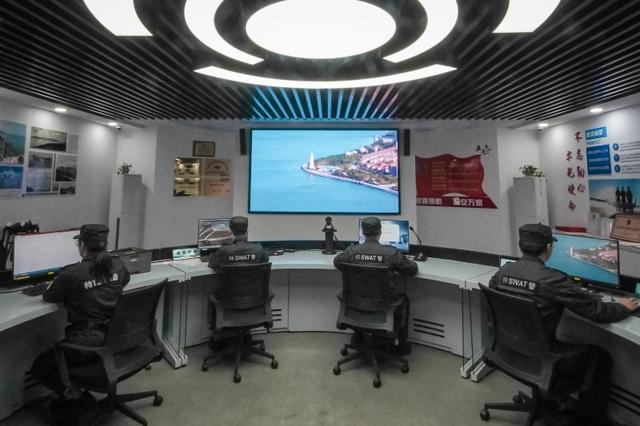 威海利用警用無人機(jī)加強(qiáng)建設(shè)智慧城市(圖1) 威海利用警用無人機(jī)加強(qiáng)建設(shè)智慧城市(圖1)