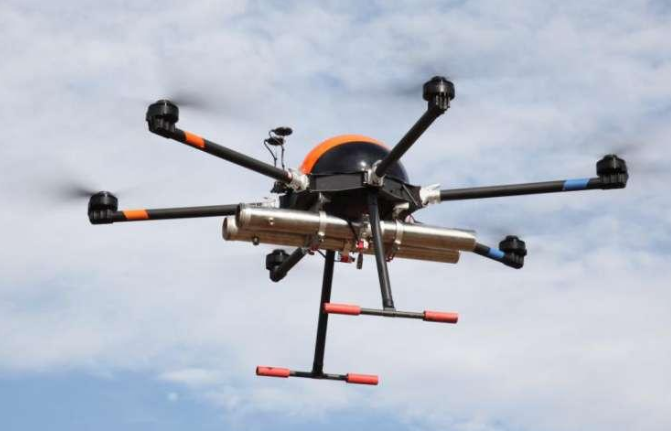 無(wú)人機(jī)也能用作消防,消防無(wú)人機(jī)的前景有哪些(圖1) 無(wú)人機(jī)也能用作消防,消防無(wú)人機(jī)的前景有哪些(圖1)