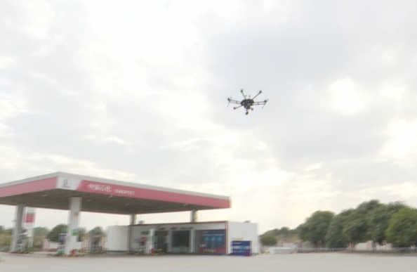 千里眼無人機(jī)保障春運(yùn)交通安全出行(圖1) 千里眼無人機(jī)保障春運(yùn)交通安全出行(圖1)