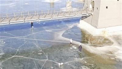 千里眼工業(yè)無(wú)人機(jī)保障入冬冰面人員安全(圖1) 千里眼工業(yè)無(wú)人機(jī)保障入冬冰面人員安全(圖1)