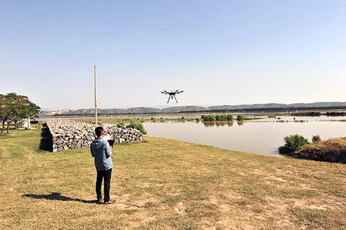 工業(yè)無人機應用在水利工程上有何表現(xiàn)?(圖1) 工業(yè)無人機