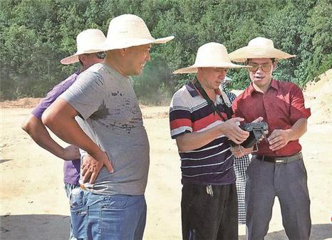無人機培訓到田頭，農民“飛手”上線(圖1)