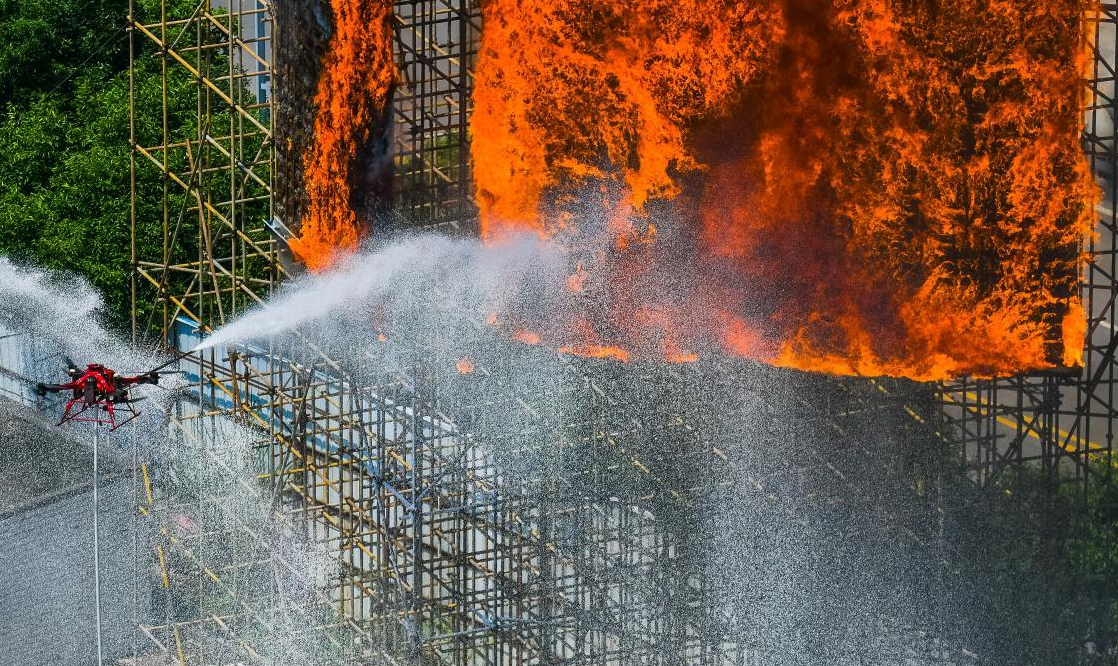 淺談無人機在消防救援方面的最新應(yīng)用(圖1) 淺談無人機在消防救援方面的最新應(yīng)用(圖1)